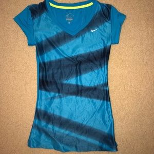 Nike dri fit short sleev
